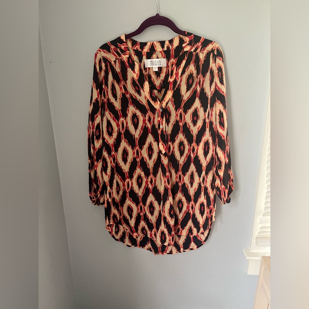 Amour Vert, Women’s multicolor Patterned Blouse, 3/4 sleeves v-neck 100% silk‎